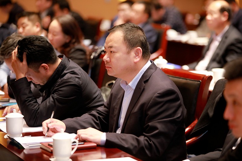 yl6809永利集团2019年工作会议暨一届三次职代会侧记