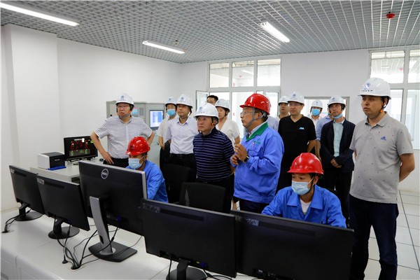 yl6809永利集团复工复产促增长项目观摩会议与会人员走进环保保隆生态三秦在延在铜项目