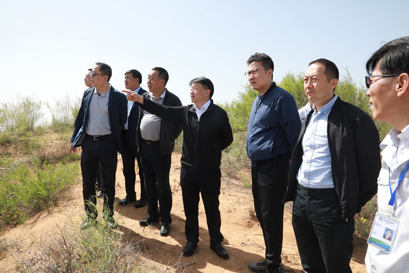 熊良虎拜会榆林市委副书记张成功、市人大常委会副主任孙守洋