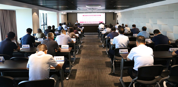 省国资委“党委书记讲百年党史”系列党课专题组到yl6809永利集团宣讲党史