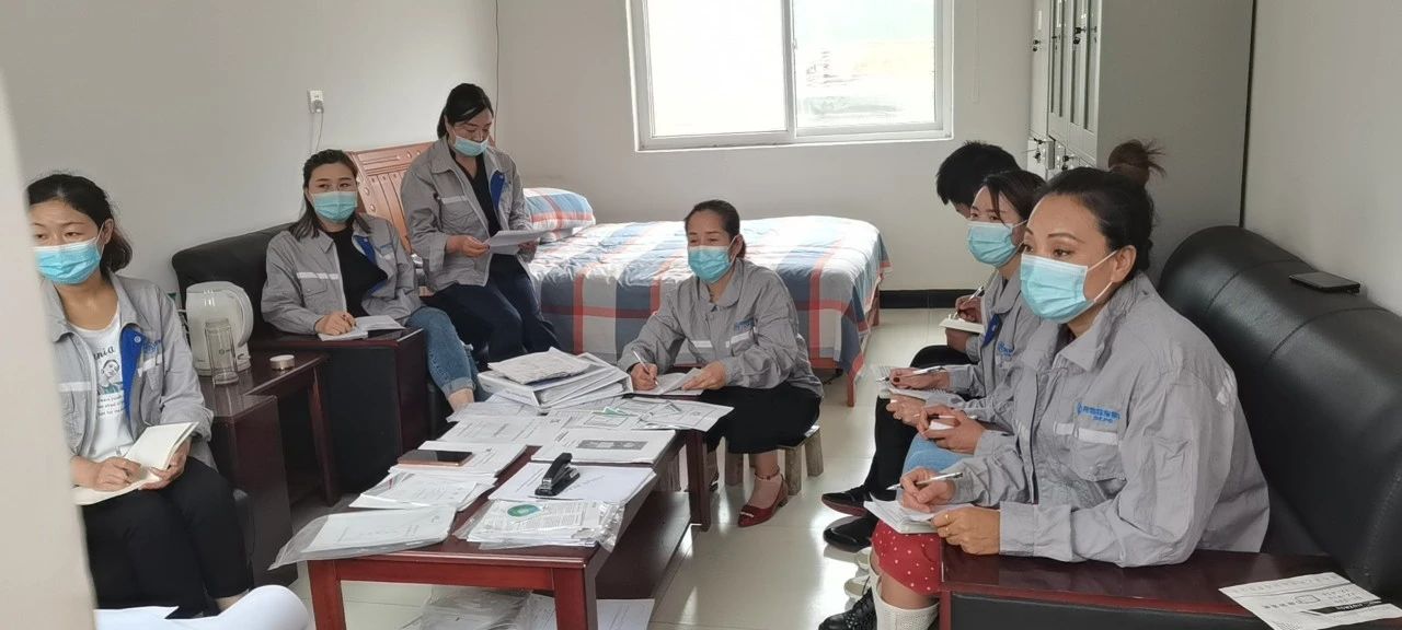 丹凤公司组织发展新《安全出产法》专题培训