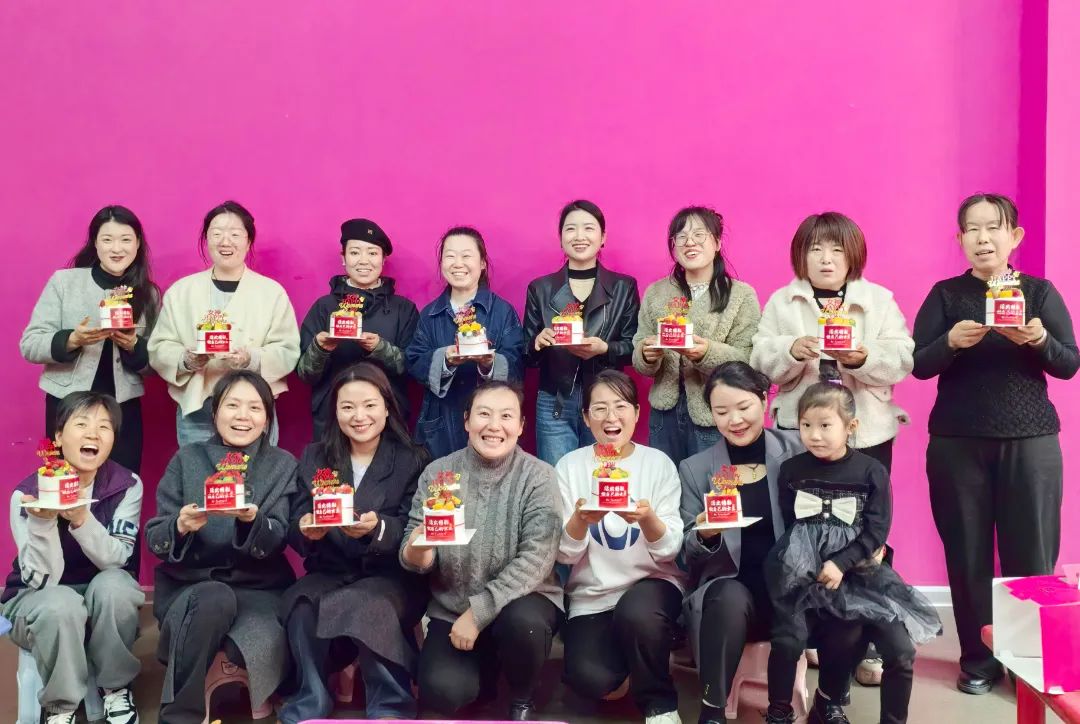 水环境公司权属各企业发展多彩活动共庆“三八”国际劳动妇女节