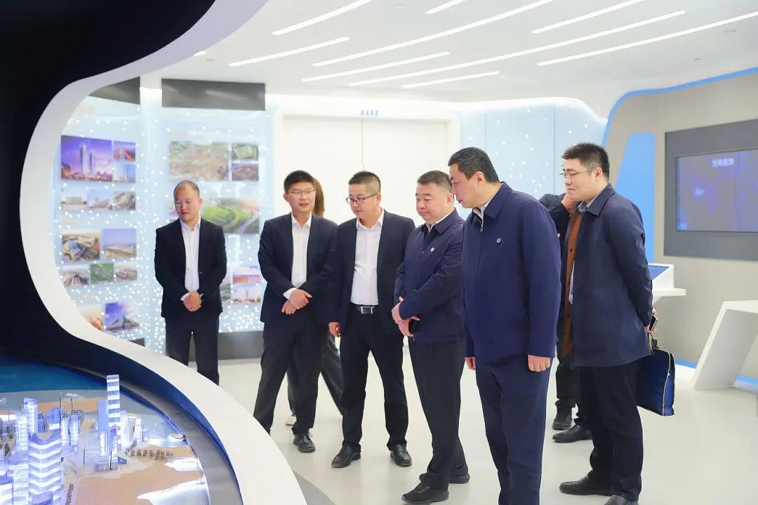 yl6809永利集团与中建新疆建工西北公司座谈互换